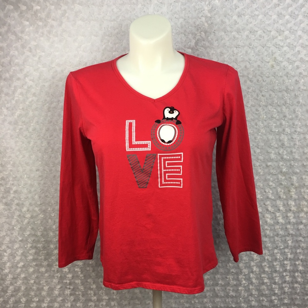 Vneck 3/4‎ Length Sleeve LOVE Shirt with Penguin